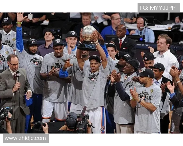 2012年西部决赛第五场雷霆与马刺的激烈对决回顾与分析 2012年西部决赛第五场雷霆与马刺的激烈对决回顾与分析