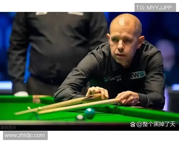 艾拉斯克特与布加勒斯特星的激烈对决揭示足球战术与团队精神的较量